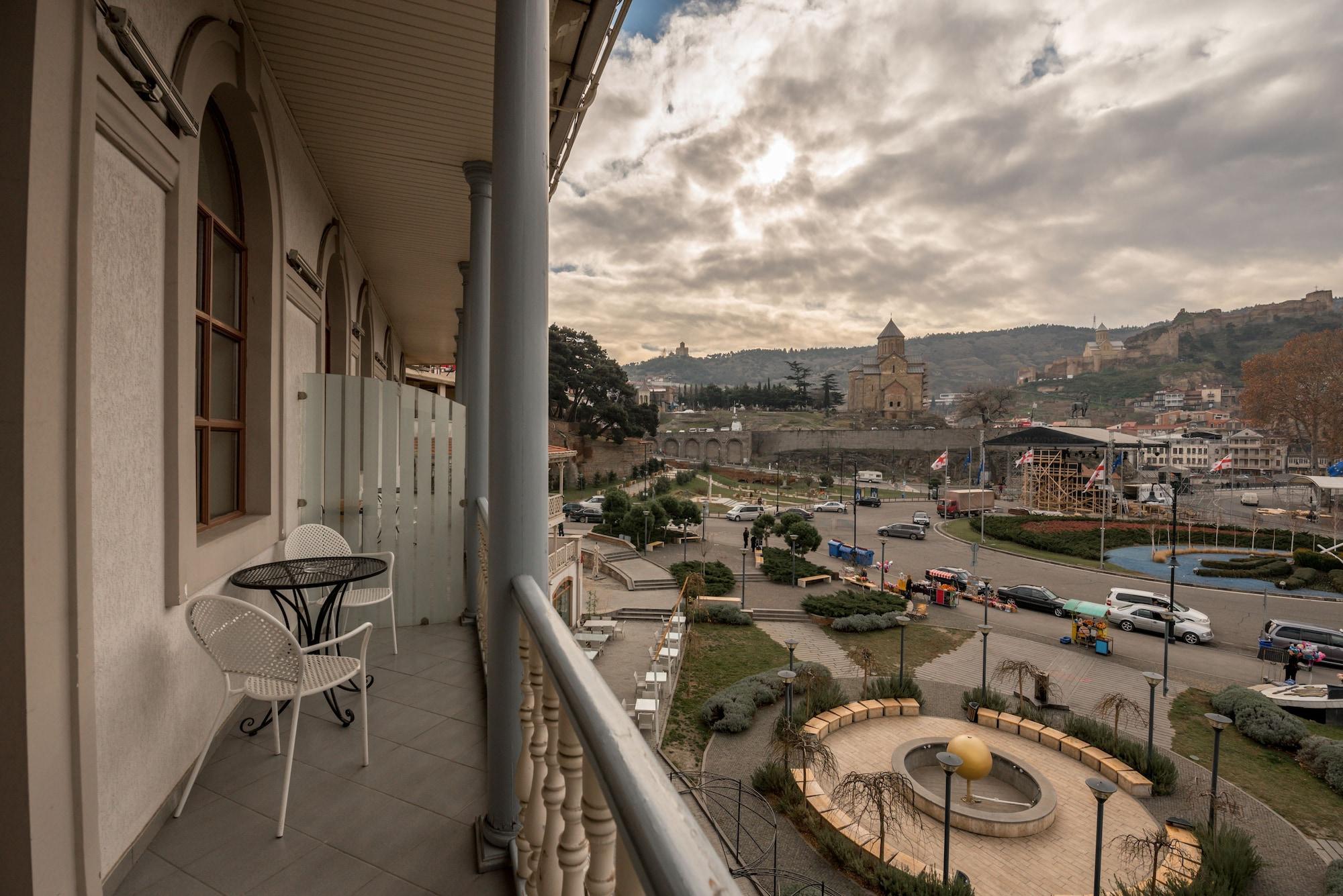Hotel Rikhe Monika Τυφλίδα Εξωτερικό φωτογραφία