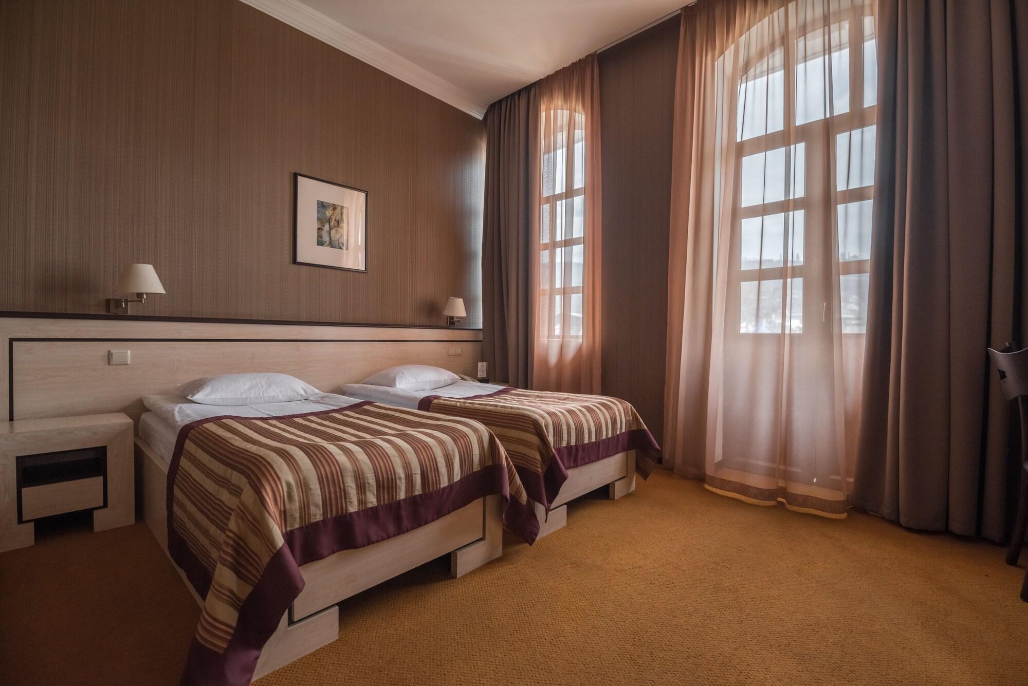 Hotel Rikhe Monika Τυφλίδα Εξωτερικό φωτογραφία