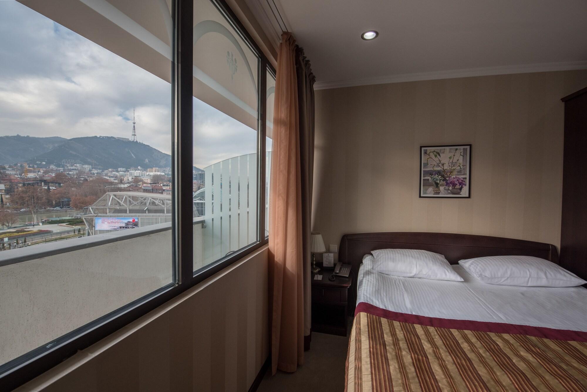 Hotel Rikhe Monika Τυφλίδα Εξωτερικό φωτογραφία