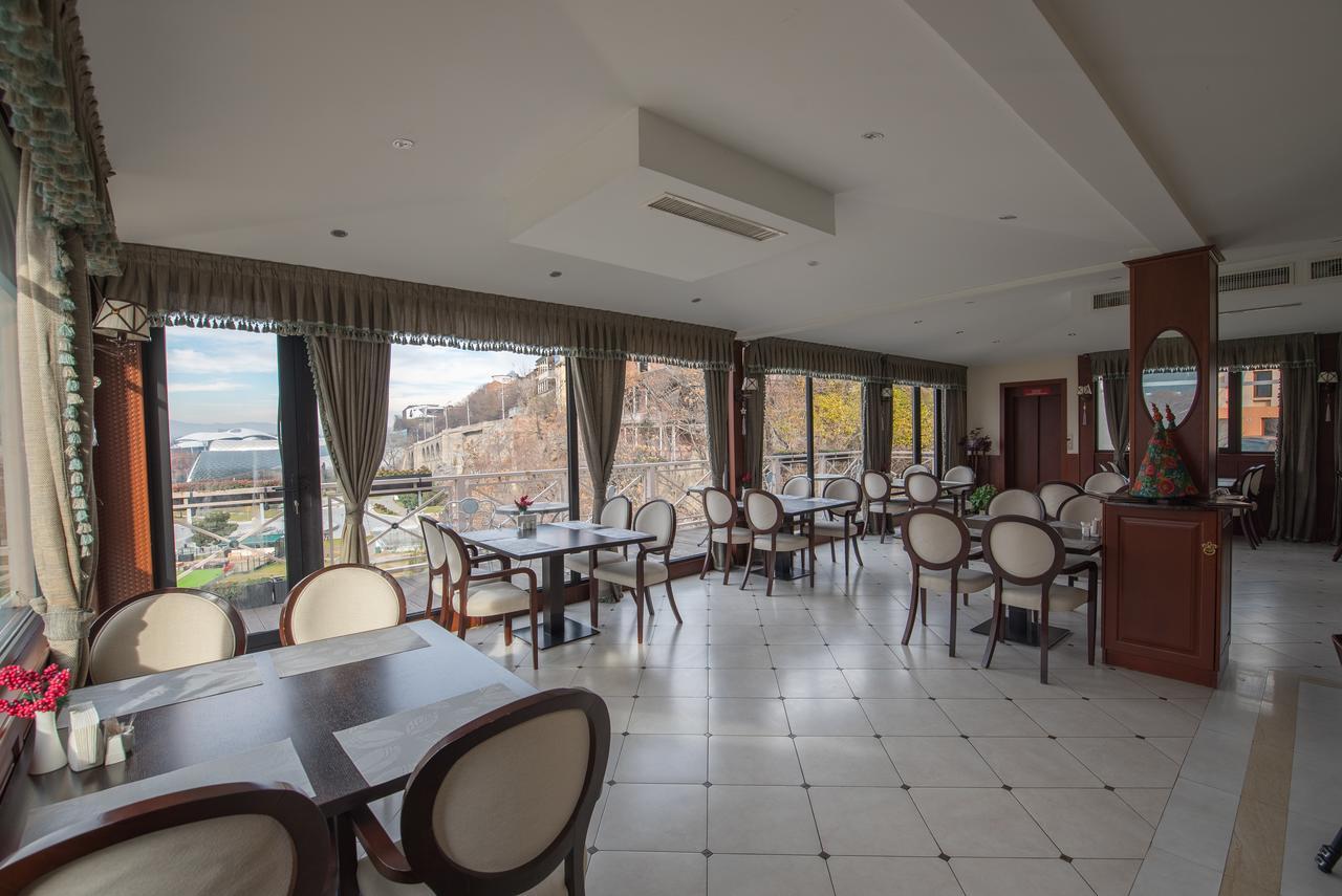 Hotel Rikhe Monika Τυφλίδα Εξωτερικό φωτογραφία