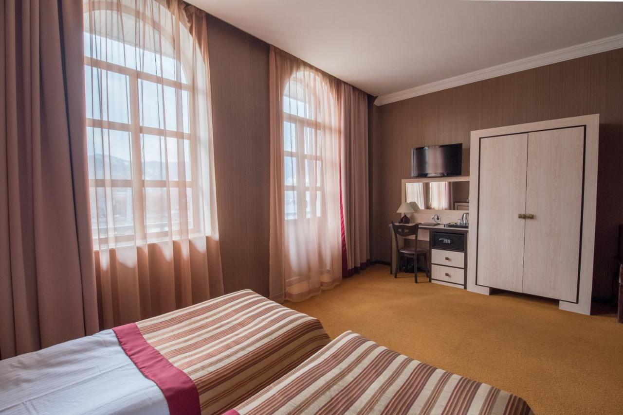 Hotel Rikhe Monika Τυφλίδα Εξωτερικό φωτογραφία
