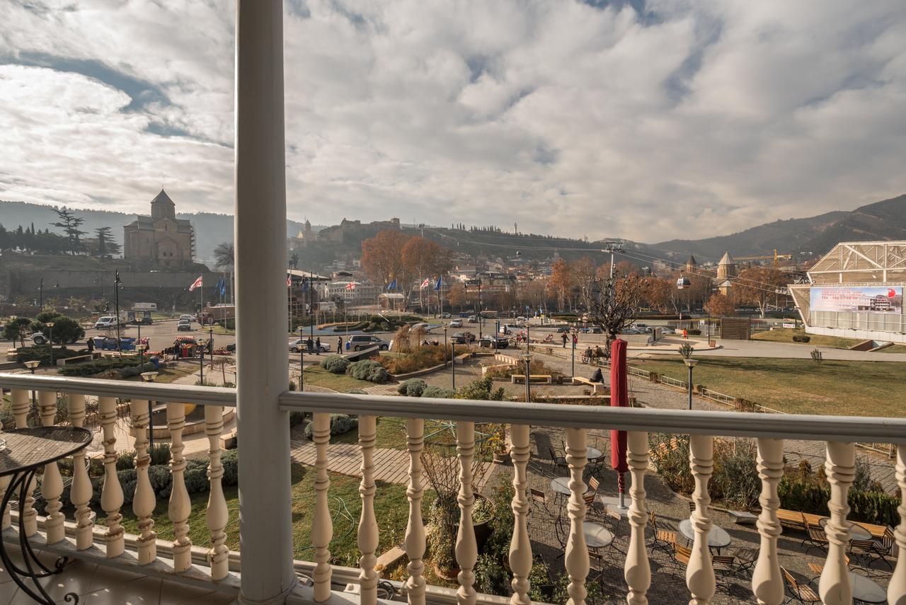 Hotel Rikhe Monika Τυφλίδα Εξωτερικό φωτογραφία